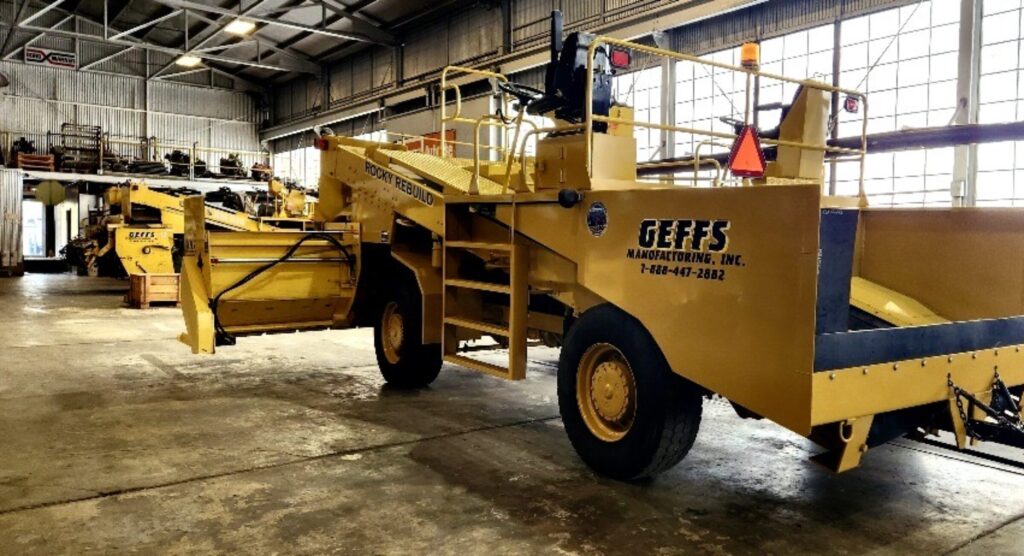 image of a rebuilt GEFFS used chip spreader